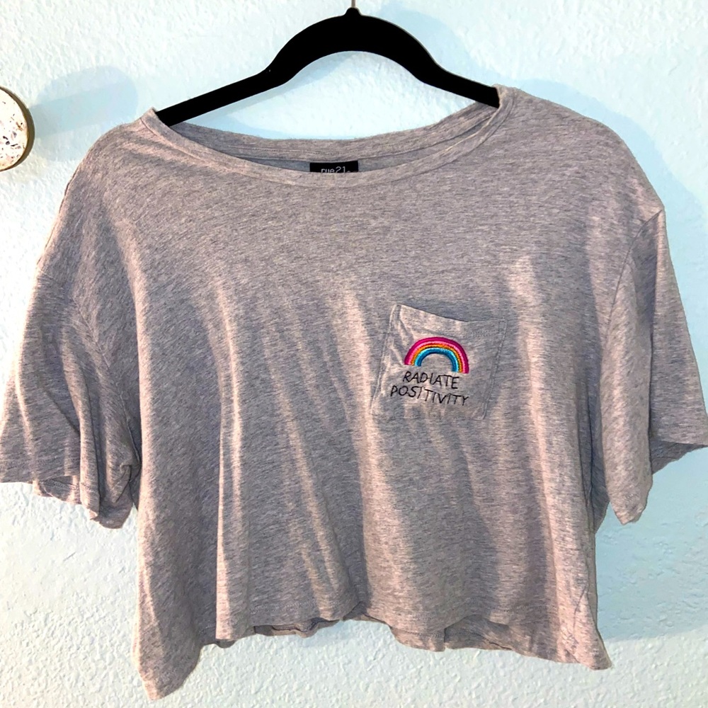 Radiate positivity cropped tee